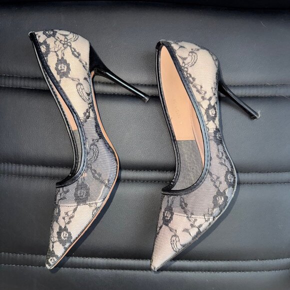 Women’s Heels 8 - Picture 4 of 7